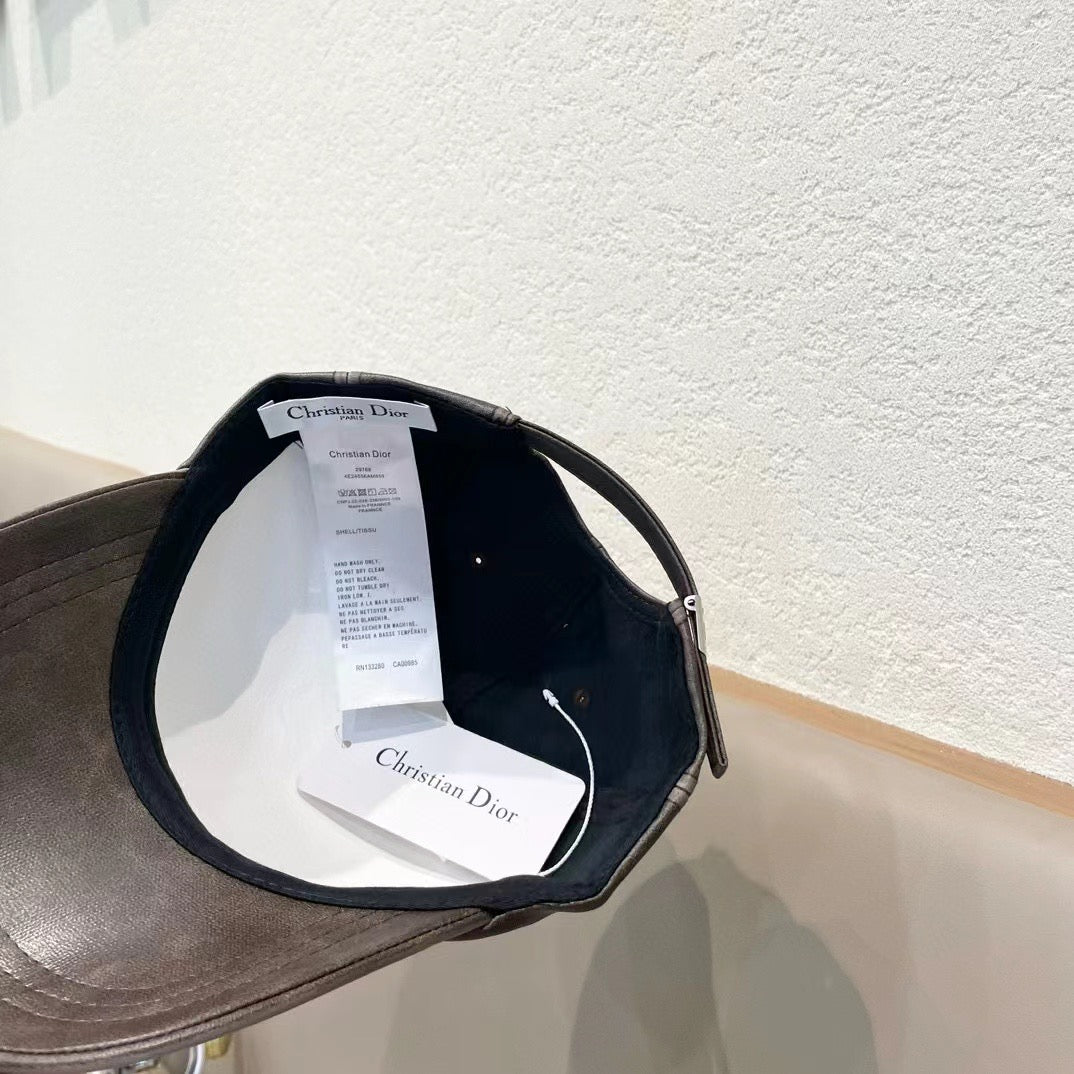 Pre-Owned Dior Vintage Leather Baseball Cap