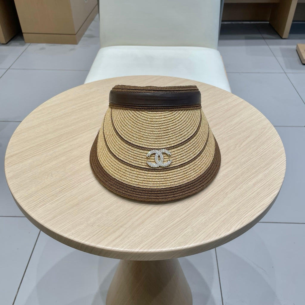 Pre-Owned Chanel Summer Straw Hat