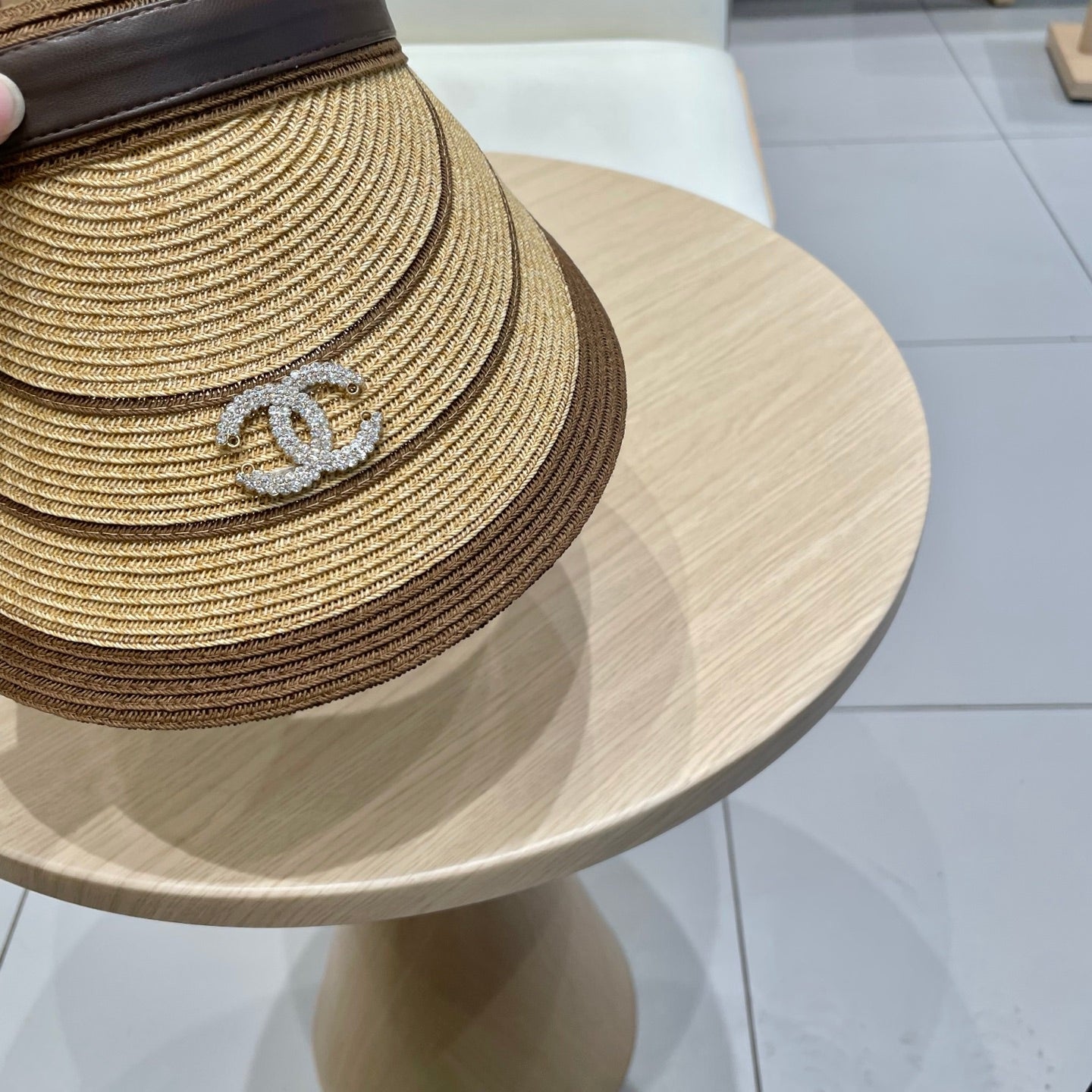 Pre-Owned Chanel Summer Straw Hat