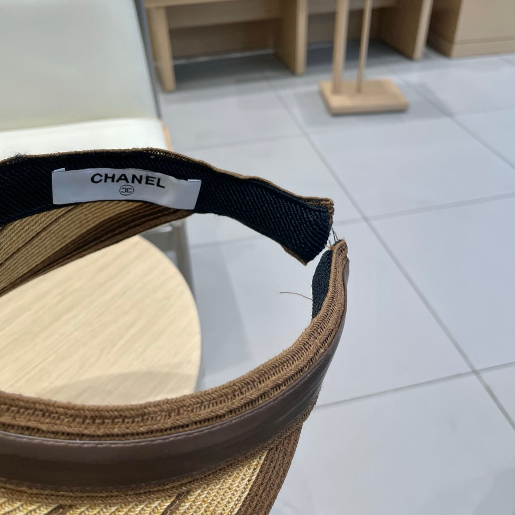 Pre-Owned Chanel Summer Straw Hat