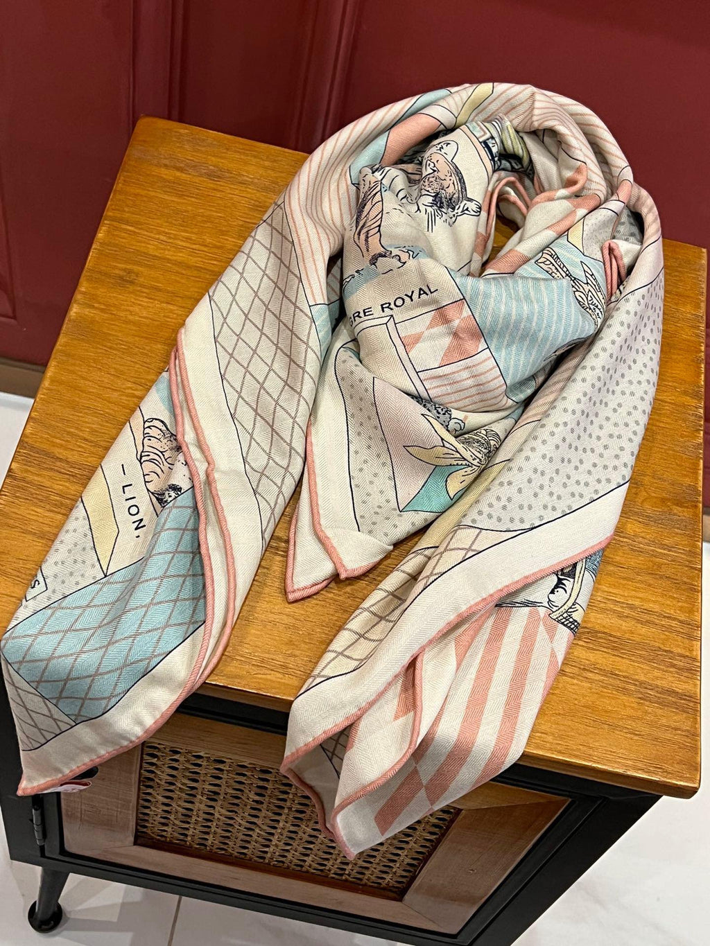 Pre-Owned Hermès Double-Sided Silk Scarf 140×140cm