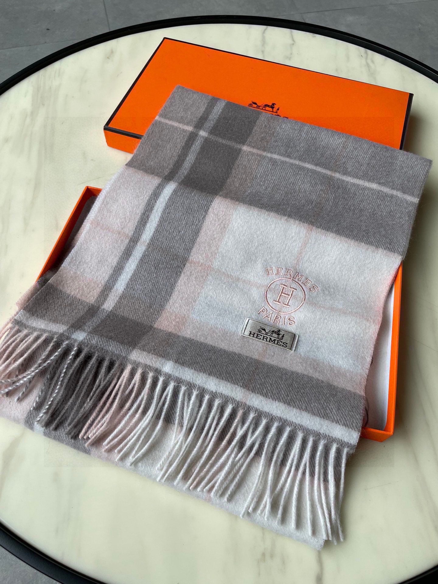 Pre-Owned Hermès Women’s Colorblock Cashmere-Blend Scarf