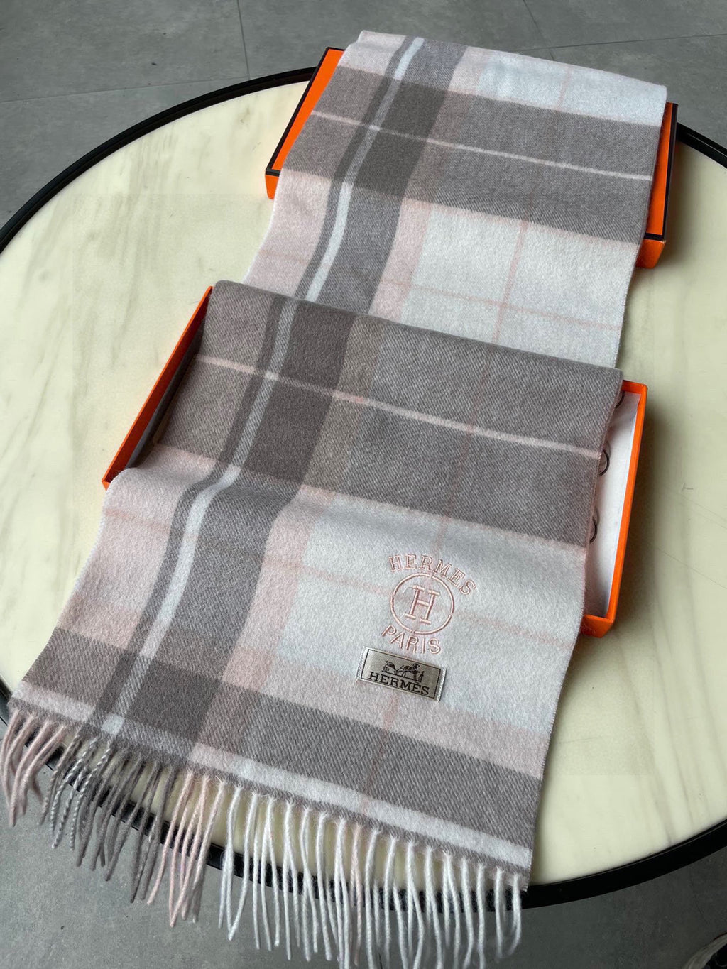 Pre-Owned Hermès Women’s Colorblock Cashmere-Blend Scarf