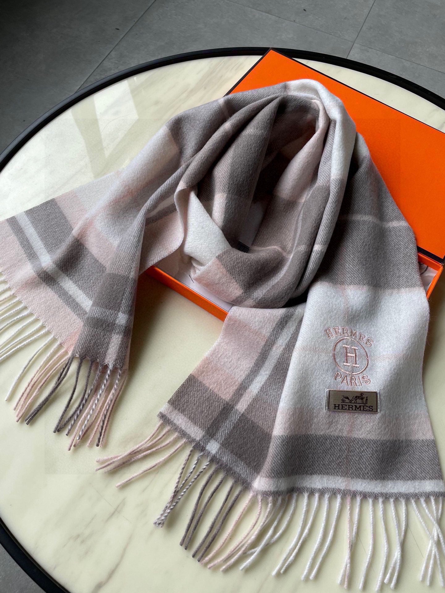 Pre-Owned Hermès Women’s Colorblock Cashmere-Blend Scarf