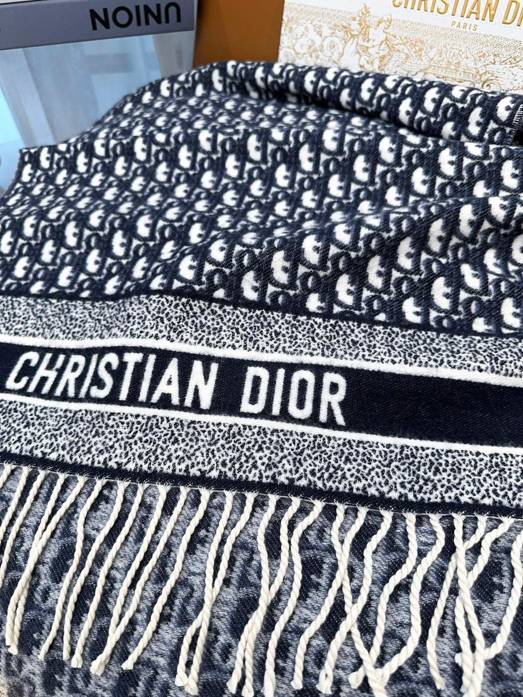 Pre-Owned Dior Oblique Wool-Cashmere Long Scarf – Grey & Blue