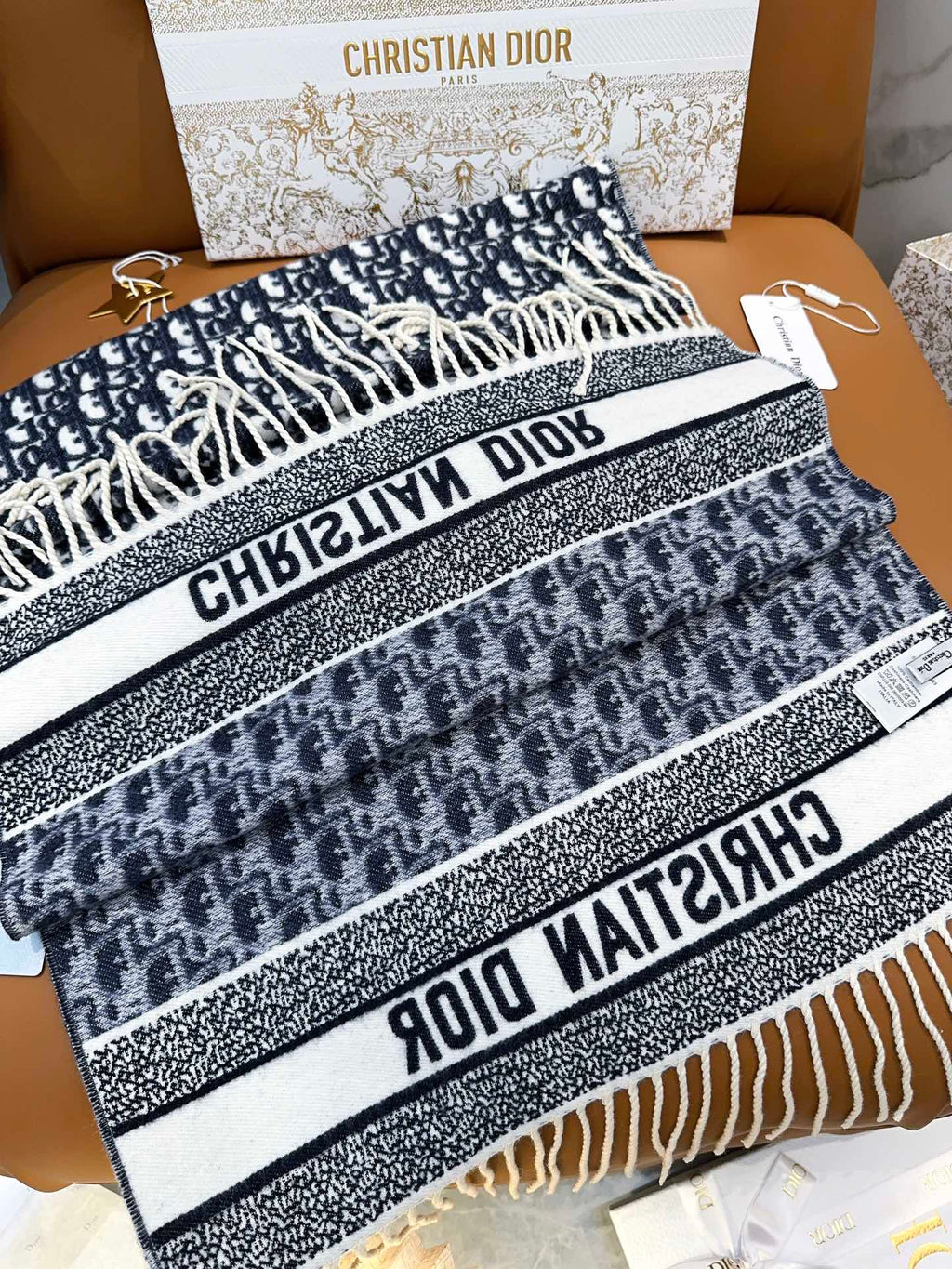 Pre-Owned Dior Oblique Wool-Cashmere Long Scarf – Grey & Blue