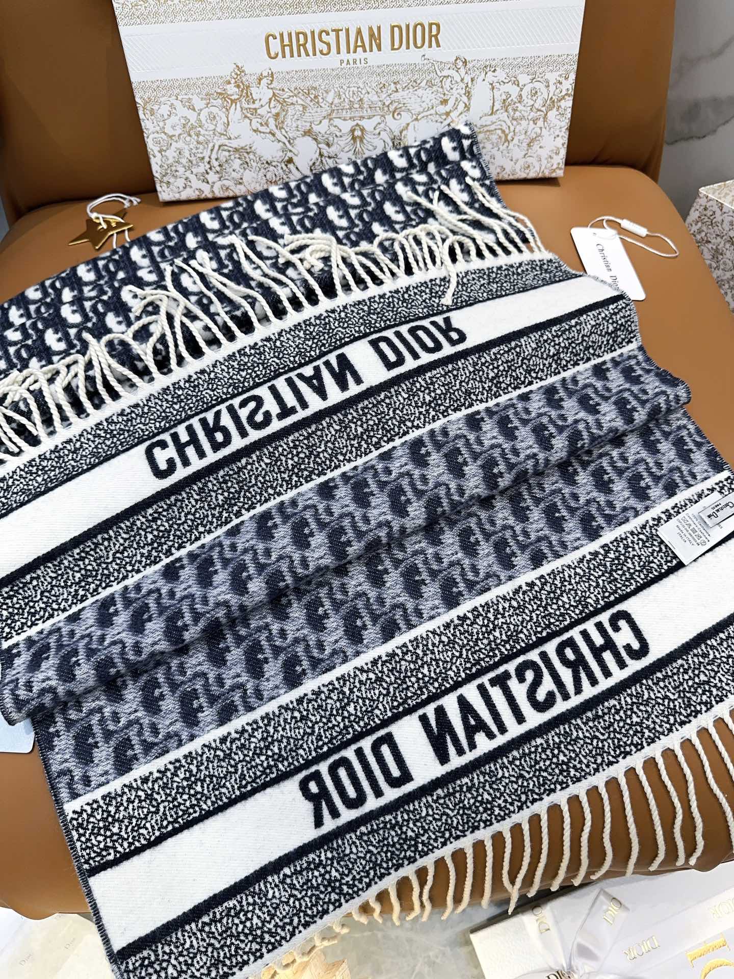 Pre-Owned Dior Oblique Wool-Cashmere Long Scarf – Grey & Blue