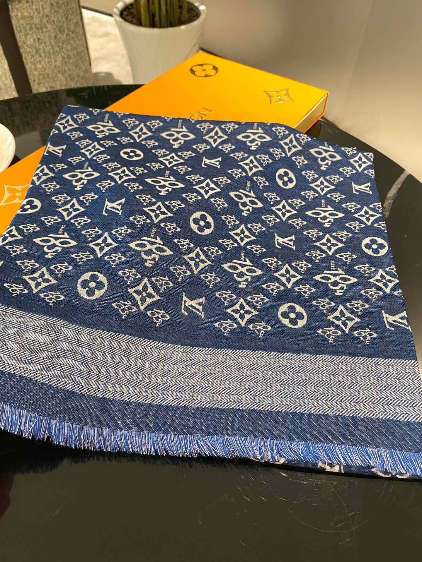 Pre-Owned Louis Vuitton Monogram Wool-Silk Square Scarf – Blue, 140×140cm