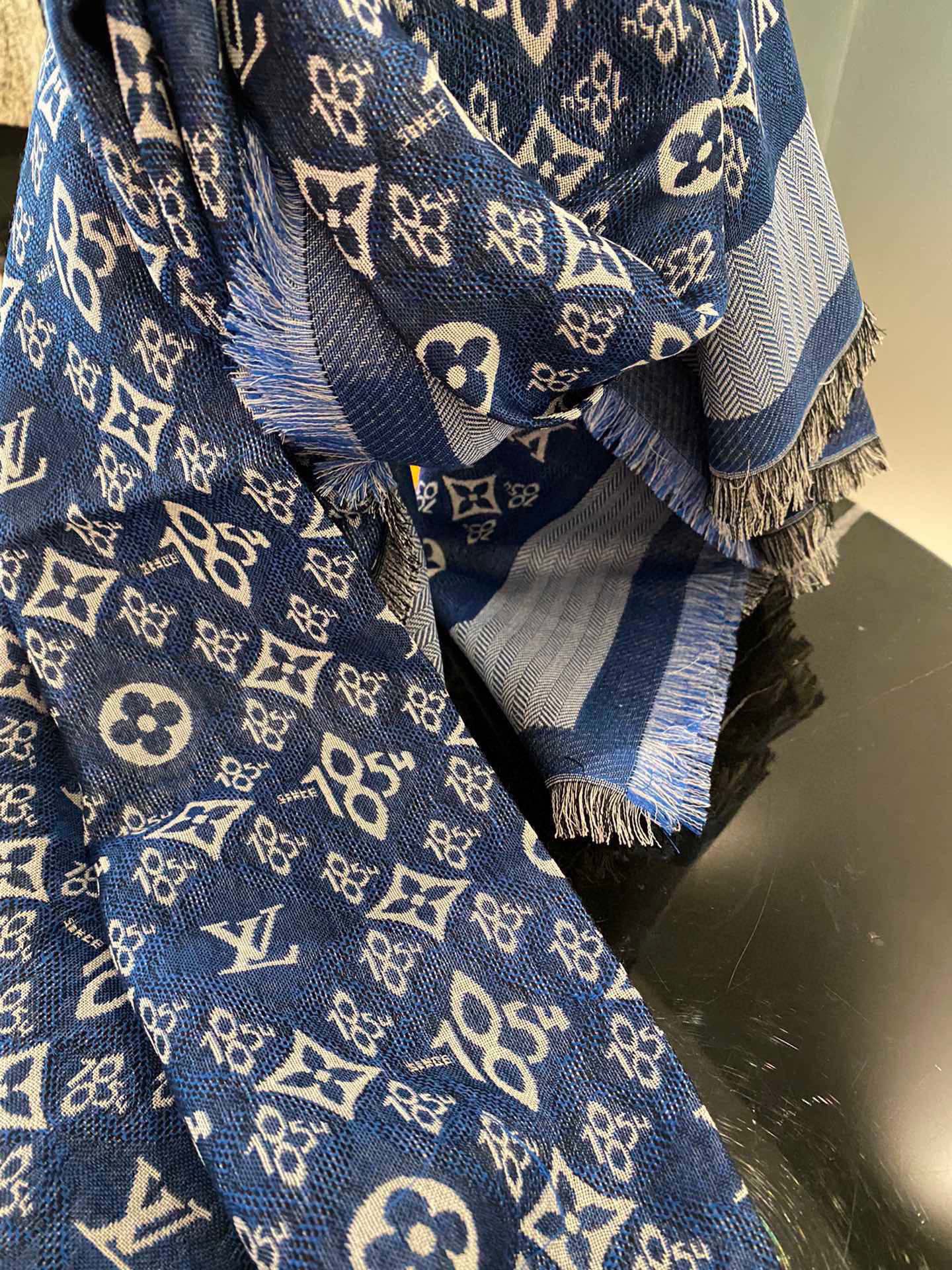 Pre-Owned Louis Vuitton Monogram Wool-Silk Square Scarf – Blue, 140×140cm