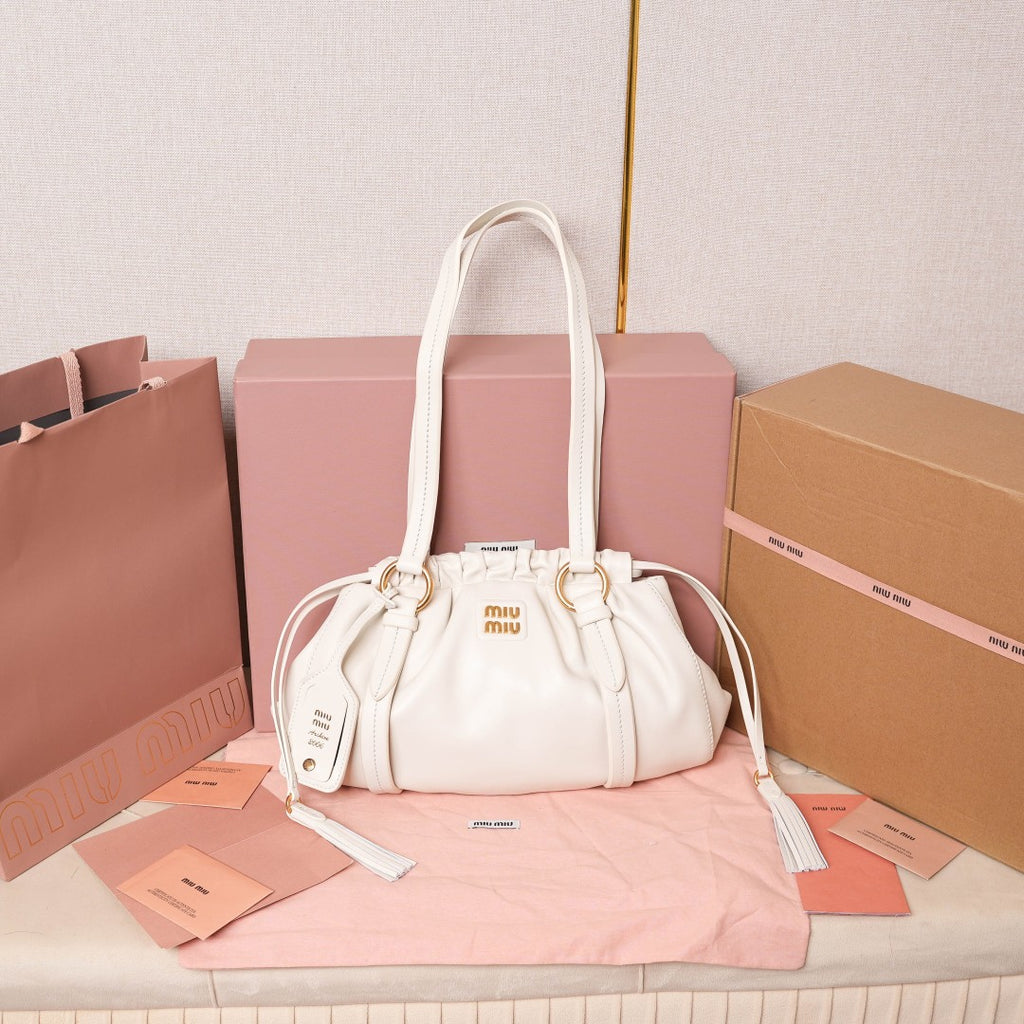 Pre-Owned Miu Miu Leather Hobo Bag – White Ruched Drawstring Design