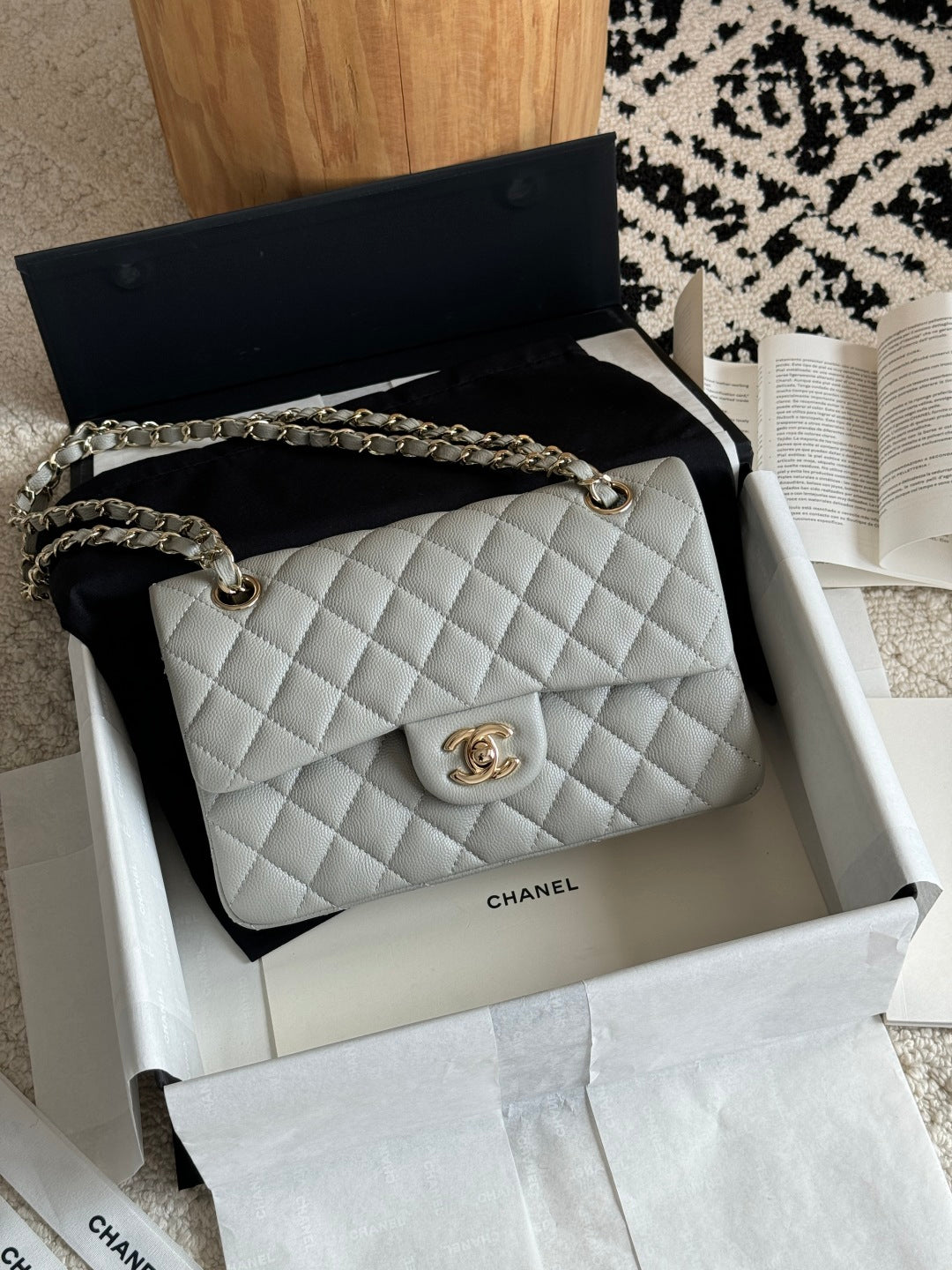 Pre-Owned Chanel Classic Flap Bag Small Caviar Quilted Leather (Silver Hardware)