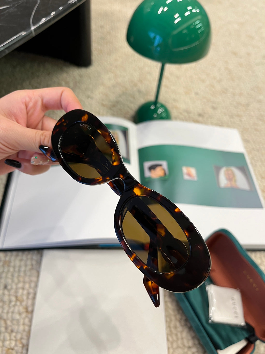 Gucci GG1588S Oversized Cat-Eye Sunglasses | Pre-Loved Luxe Design