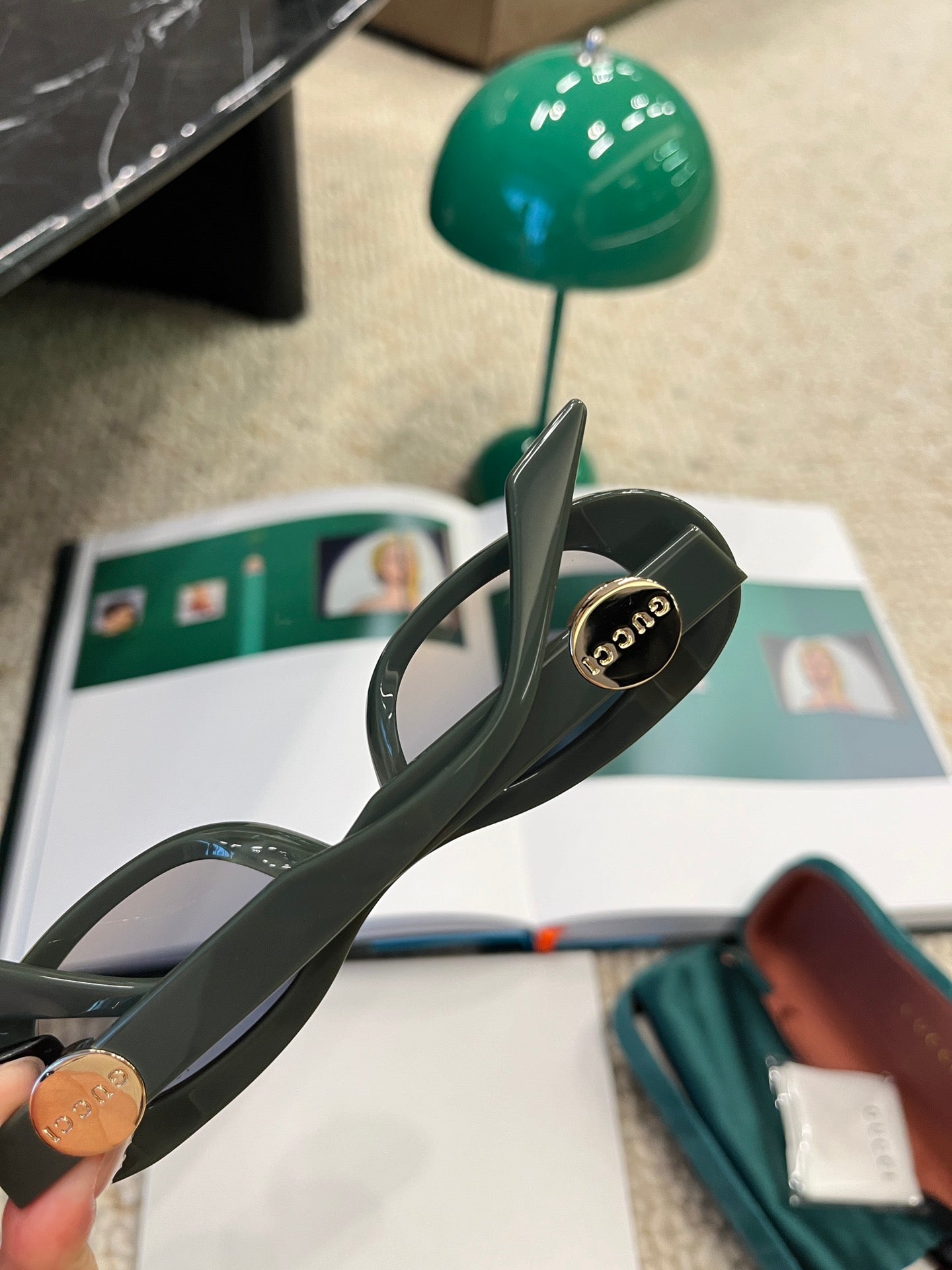 Gucci GG1588S Oversized Cat-Eye Sunglasses | Pre-Loved Luxe Design
