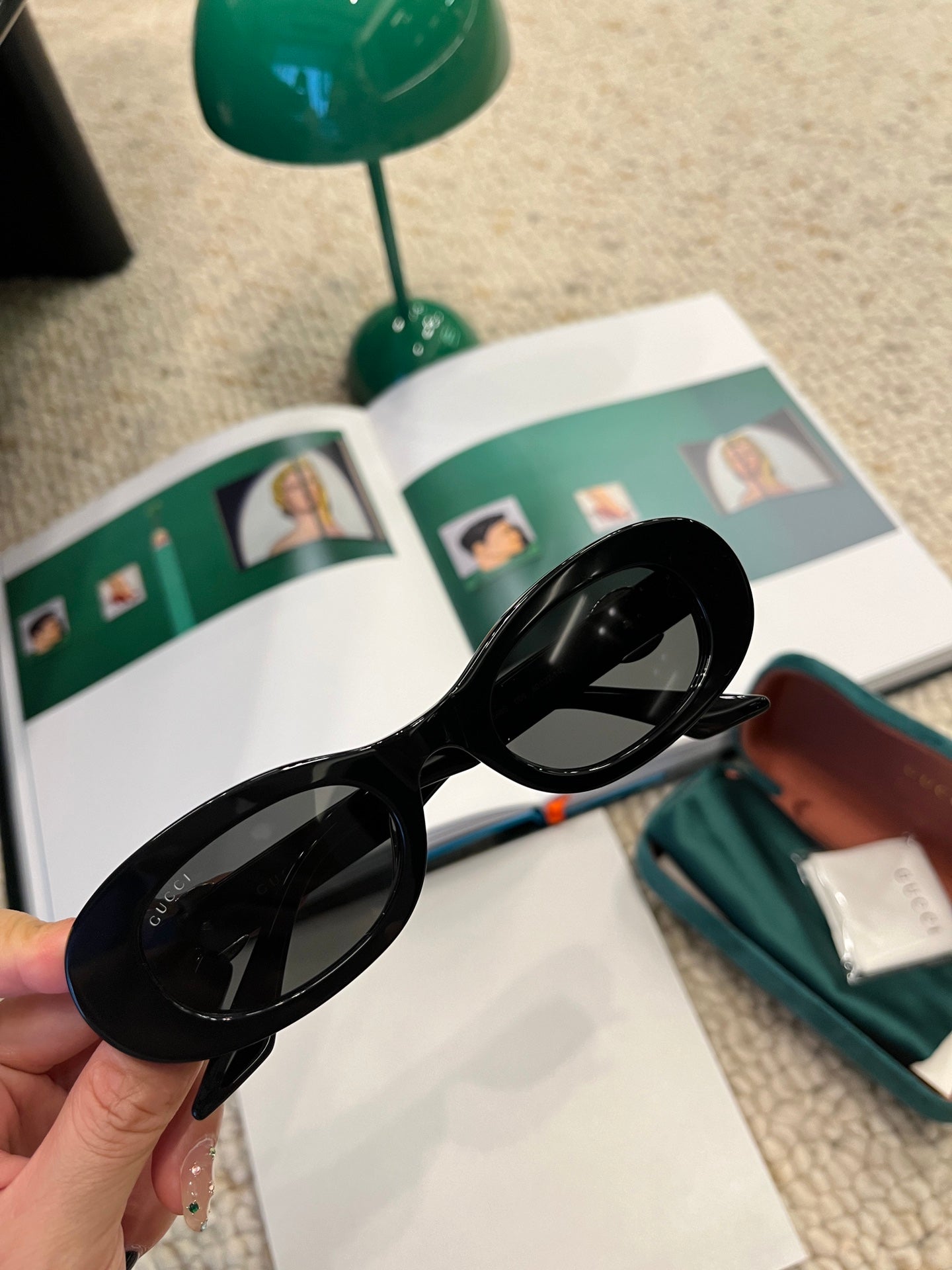 Gucci GG1588S Oversized Cat-Eye Sunglasses | Pre-Loved Luxe Design