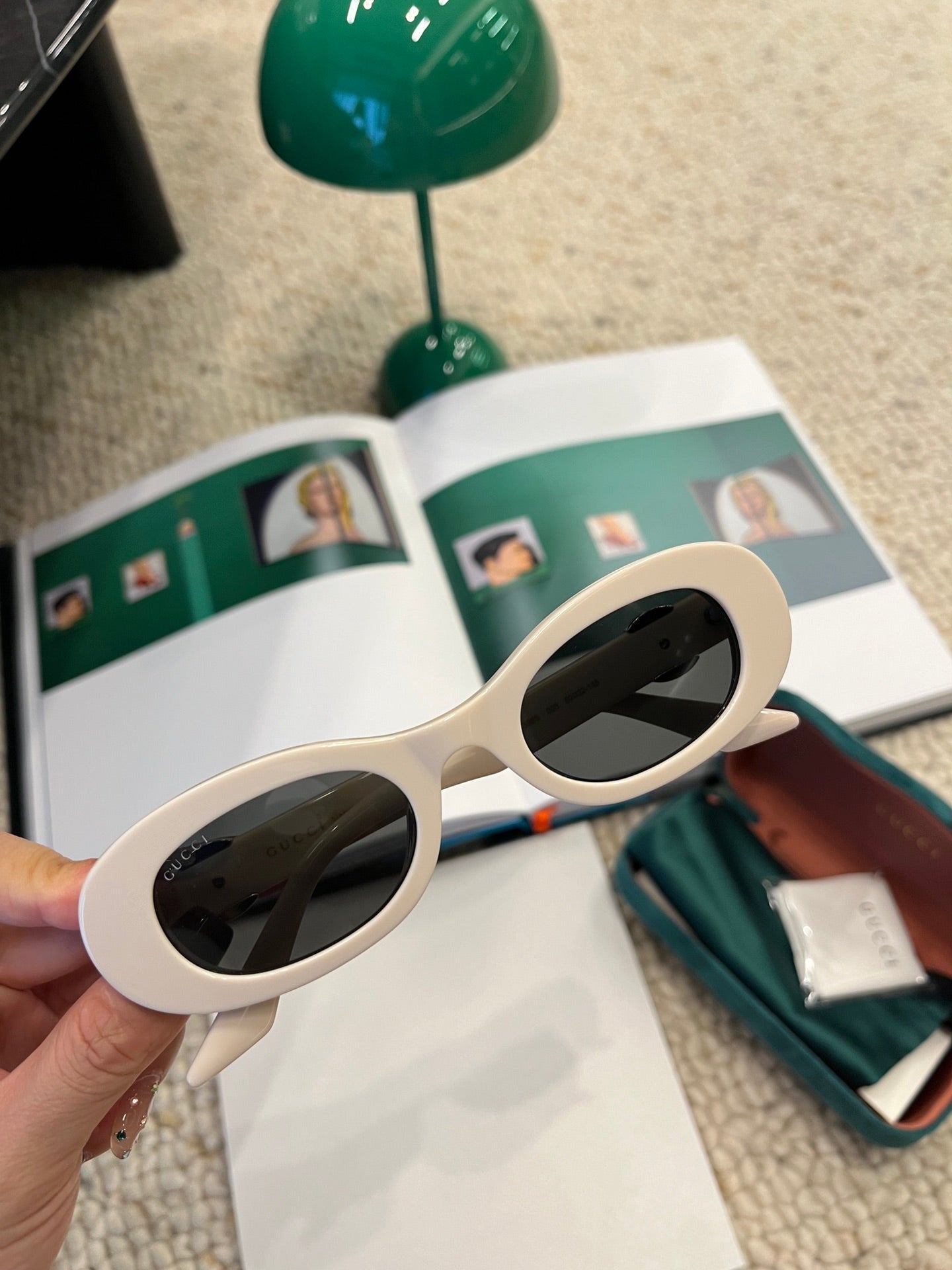 Gucci GG1588S Oversized Cat-Eye Sunglasses | Pre-Loved Luxe Design