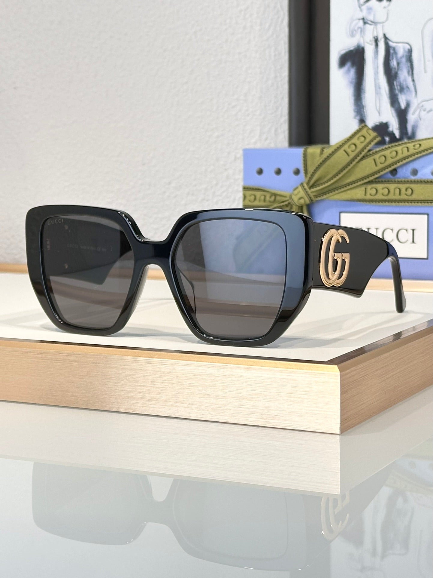 Gucci GG0956S Square Sunglasses | Pre-Loved Geometric Statement