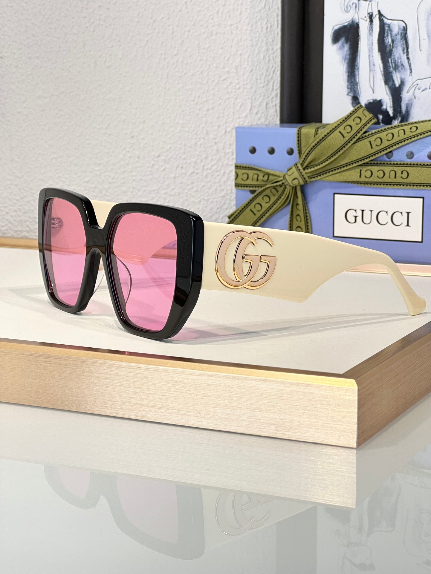 Gucci GG0956S Square Sunglasses | Pre-Loved Geometric Statement