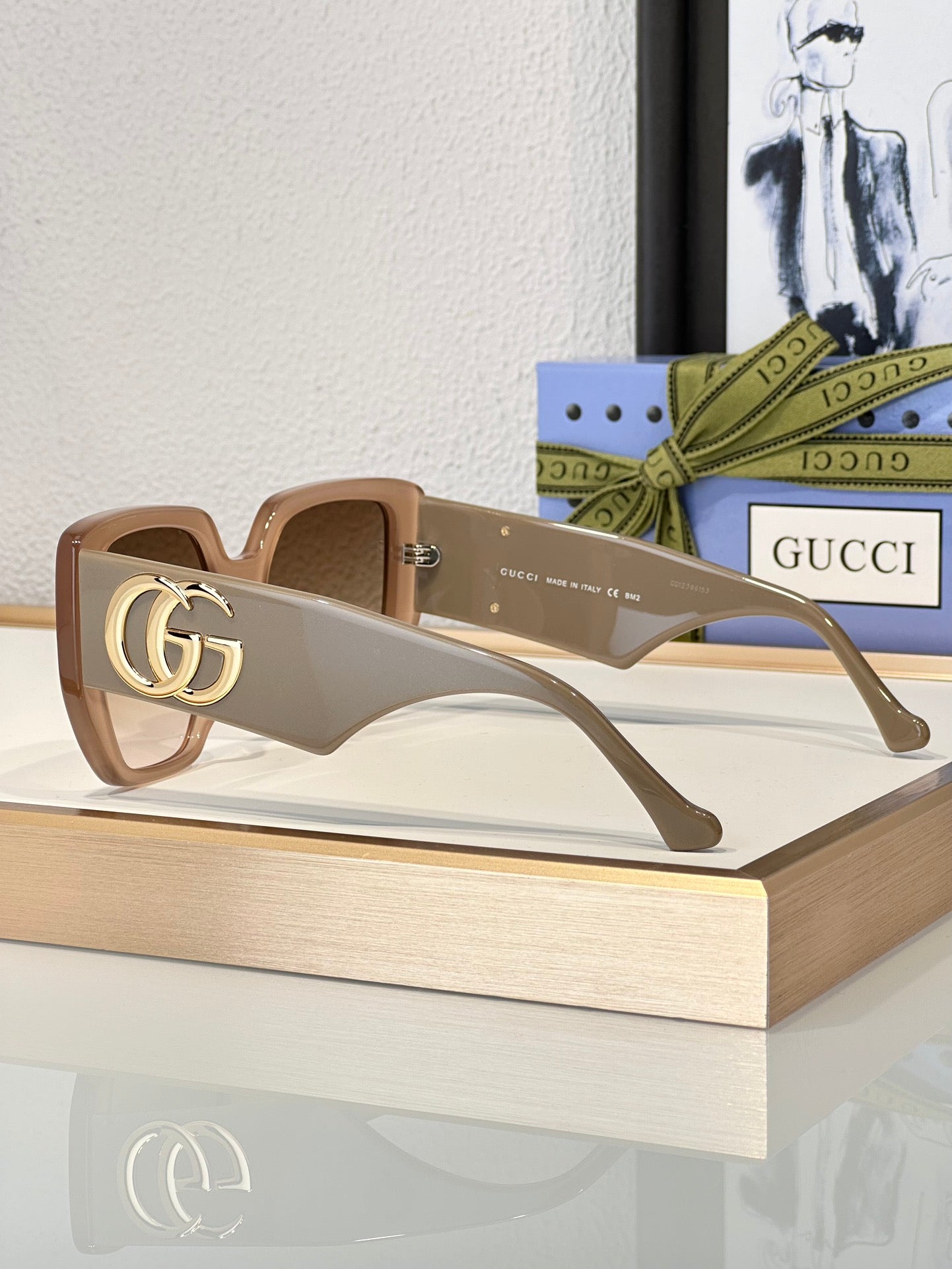 Gucci GG0956S Square Sunglasses | Pre-Loved Geometric Statement