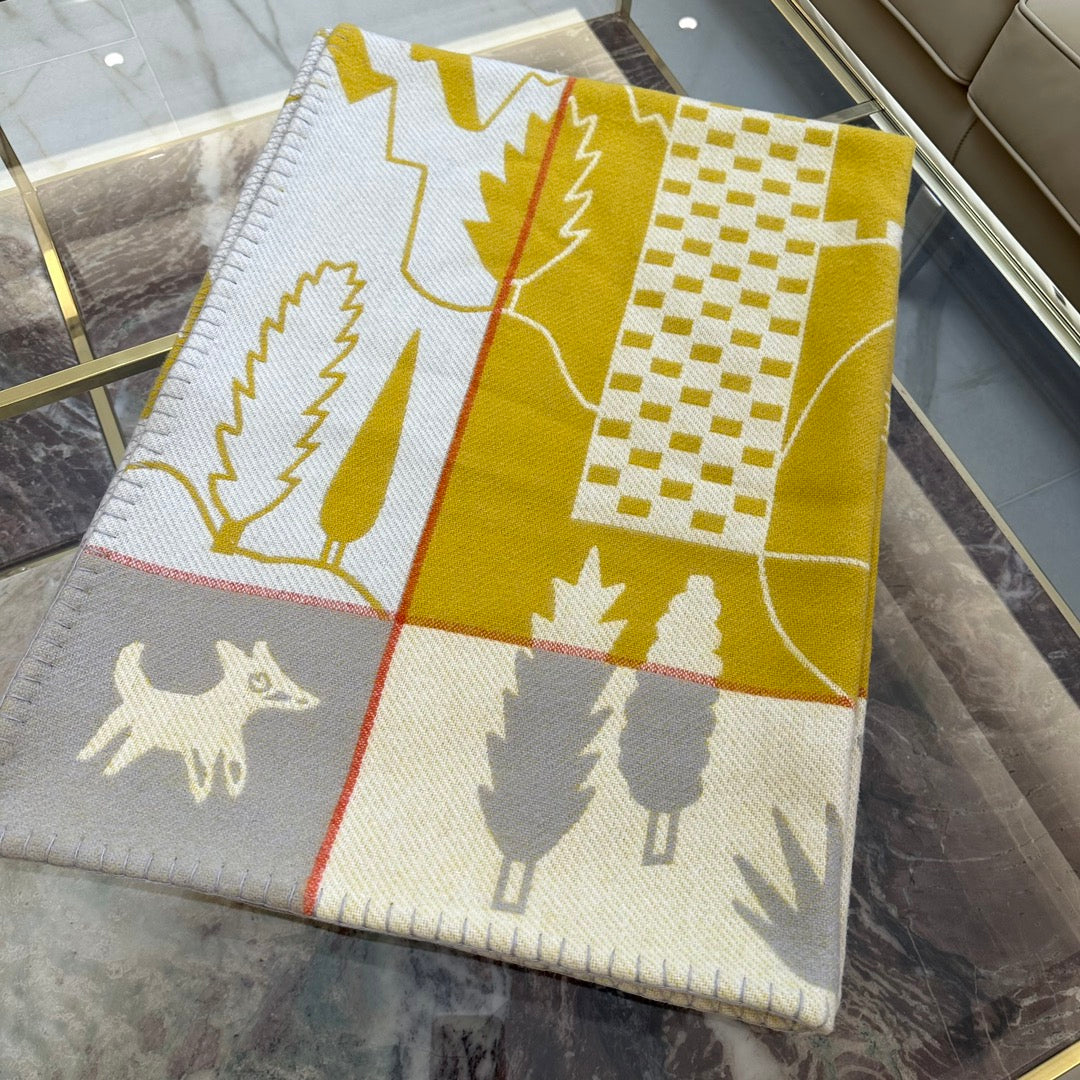 Pre-Owned Hermès Avalon Baby Blanket – Honey Yellow Cashmere Wool
